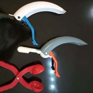 Snowball Maker And Launcher